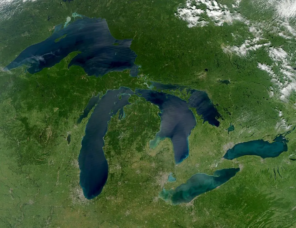 which-of-the-following-is-not-one-of-the-great-lakes-guess-the-location