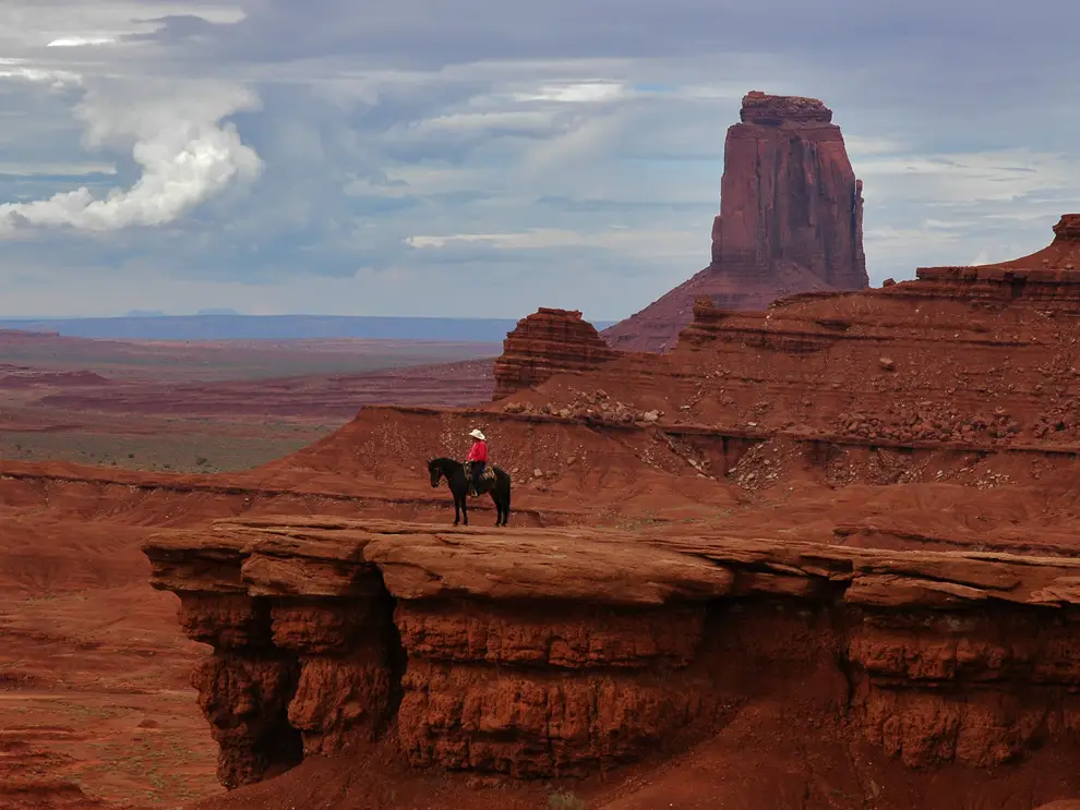 what-is-a-raised-area-of-land-with-a-flat-top-and-steep-sides-called